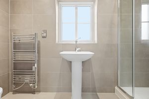 Photo 18- click for photo gallery